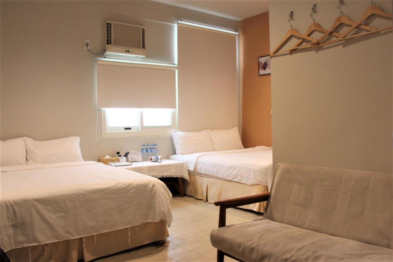 微趣 Wechill Hotell Tainan Exteriör bild
