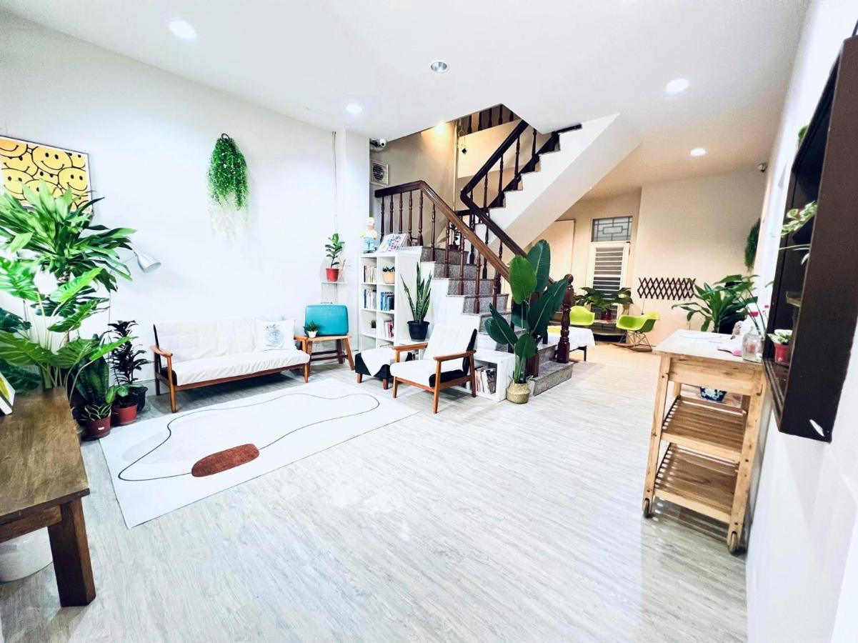 微趣 Wechill Hotell Tainan Exteriör bild