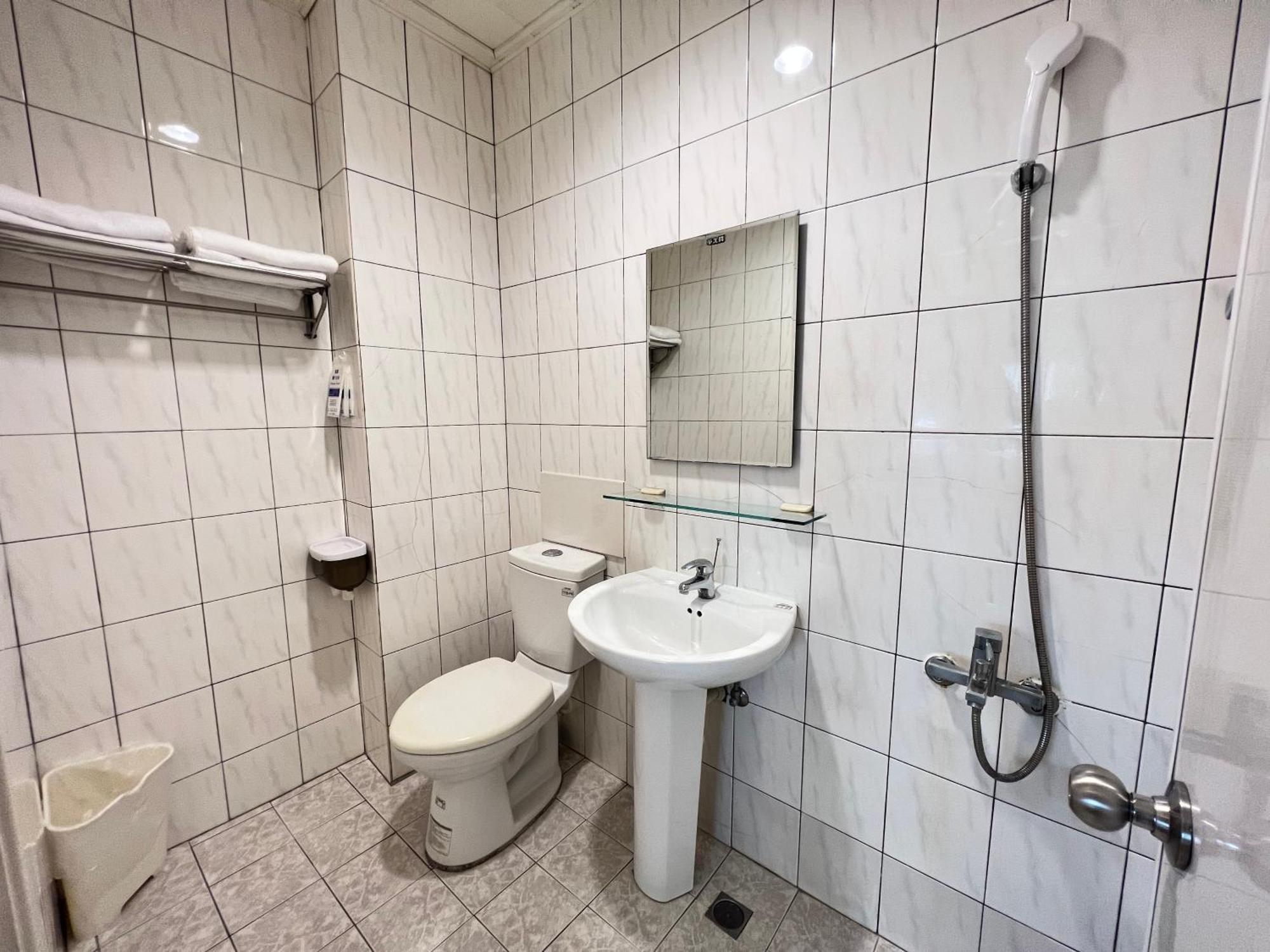 微趣 Wechill Hotell Tainan Exteriör bild