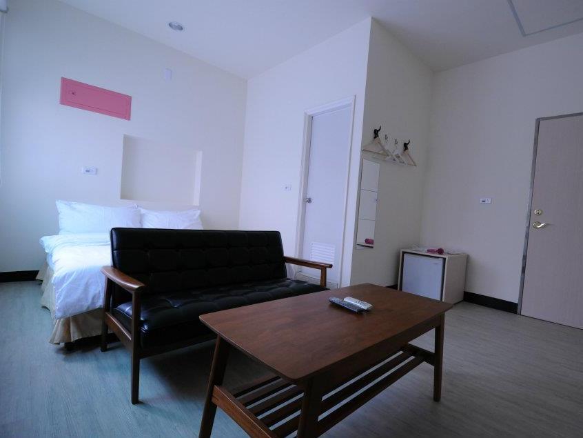微趣 Wechill Hotell Tainan Exteriör bild